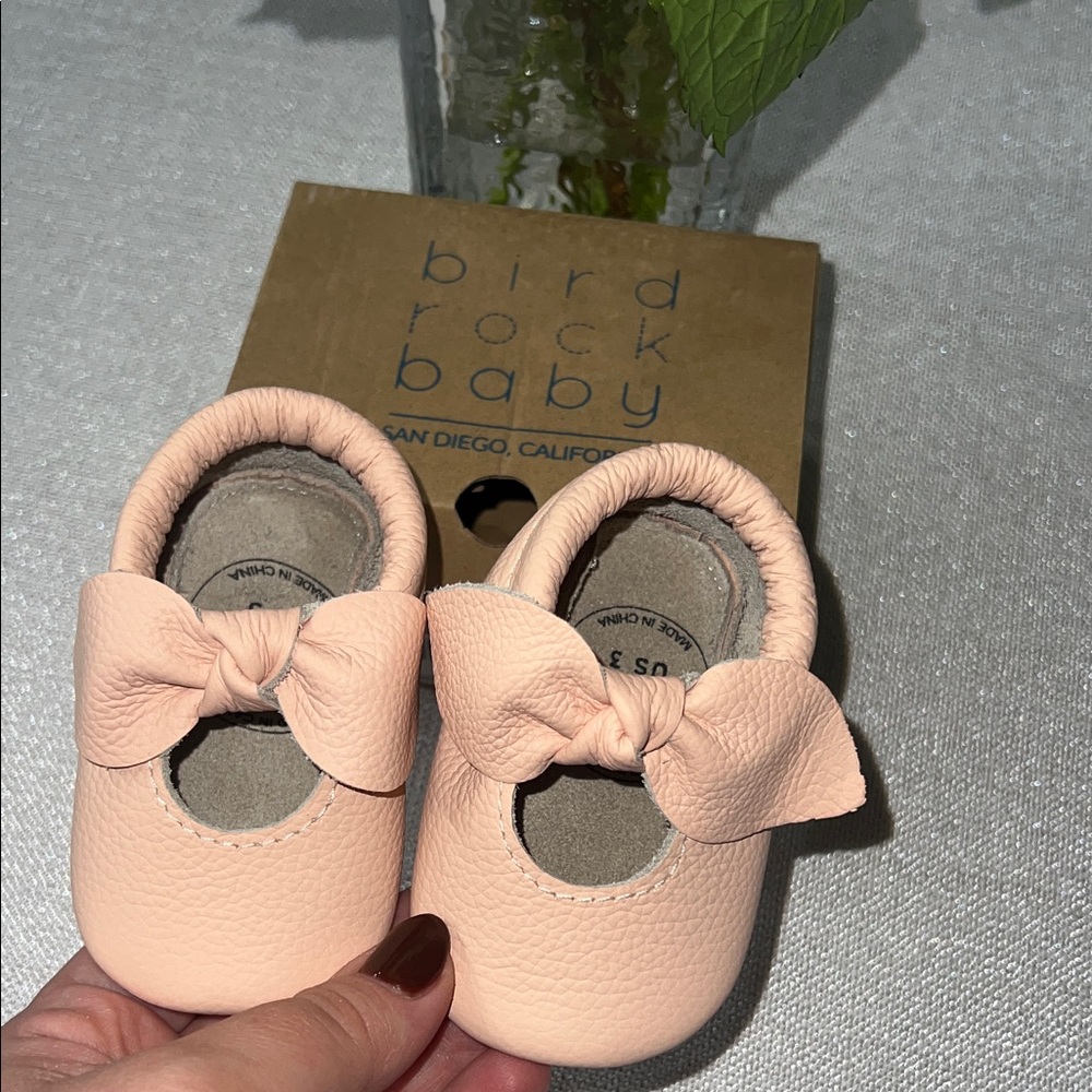 BirdRock Baby Peach Bow Genuine Leather Moccasins